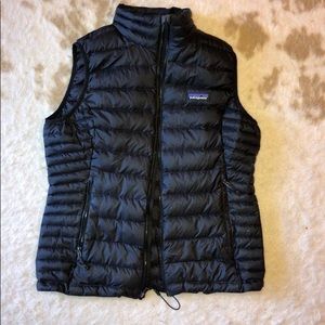 Patagonia black puffer vest